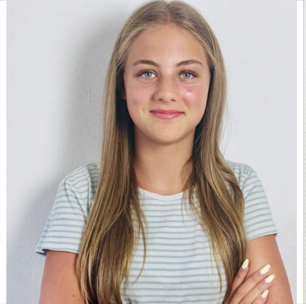 Ella H.