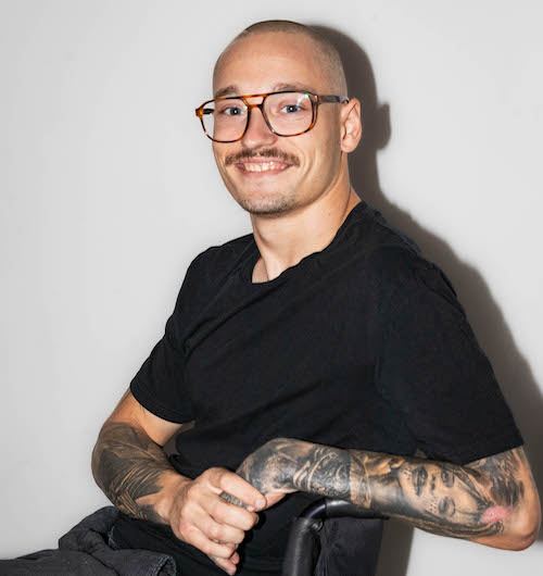 Jakob L.
